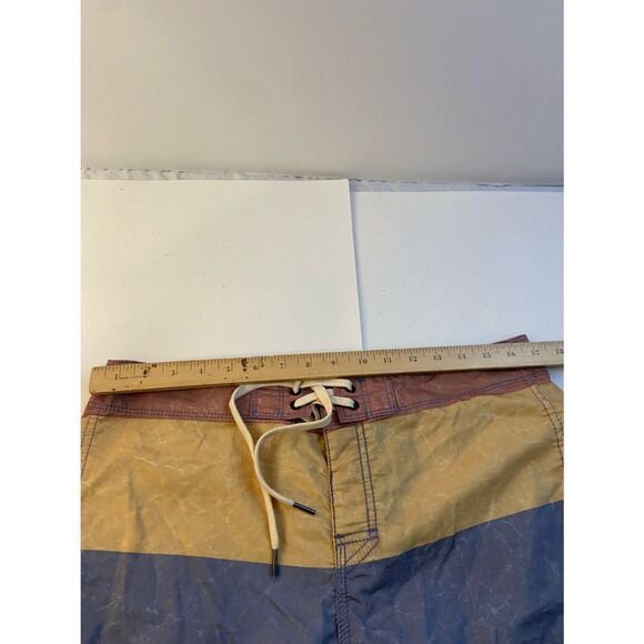 Reef board trunks swim shorts 34 color block - Picture 6 of 7